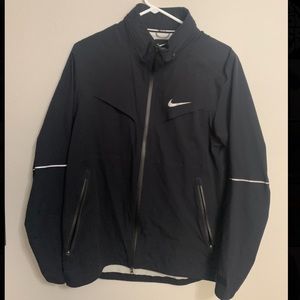 NIKE WINDBREAKER